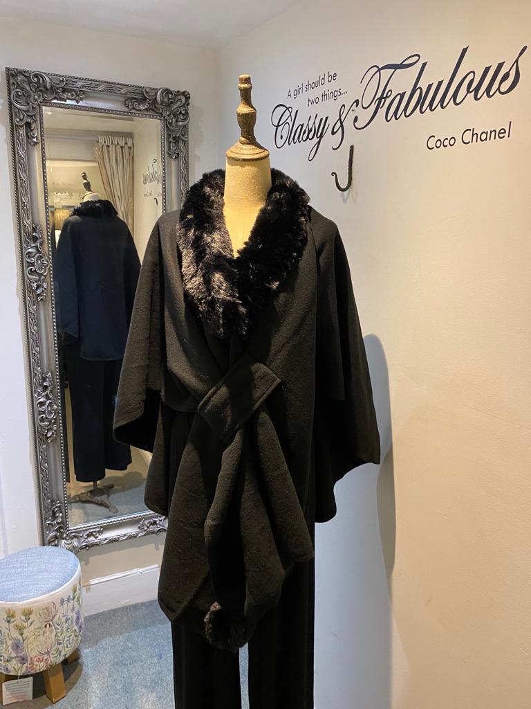 Faux Fur Thread Through Wrap PE363