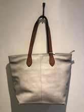 Load image into Gallery viewer, Maisie Bag
