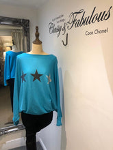 Load image into Gallery viewer, 3 Star Horizontal Knit
